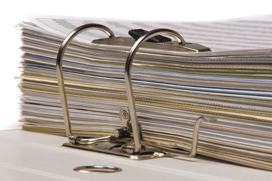 Dokumente in Aktenordner