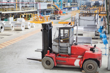 Small lift truck for loading aluminum.