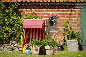 Strandkorb im Garten