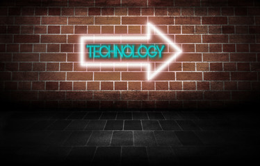 Obraz premium Technology Neon Sign direction