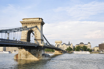 Obraz premium Puente de las cadenas de Budapest