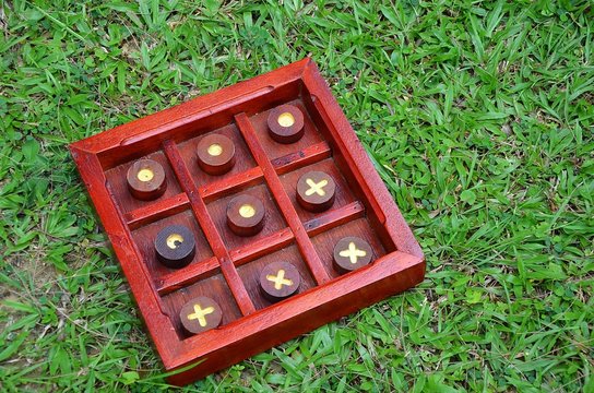 Jeu des croix et des ronds