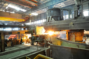 Fototapeta na wymiar Stahlwerk // steel industry