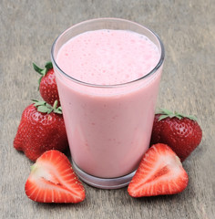 strawberry fruits and smoothies