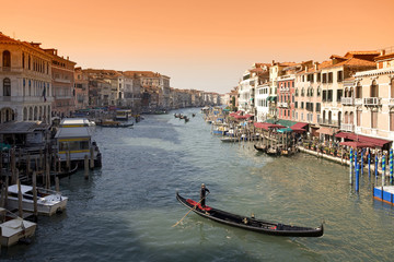 Fototapeta na wymiar Canal Grande w Venecia