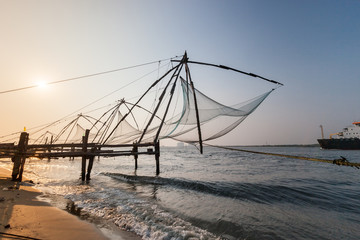 Naklejka premium Kochi, India. Chinese fishing nets