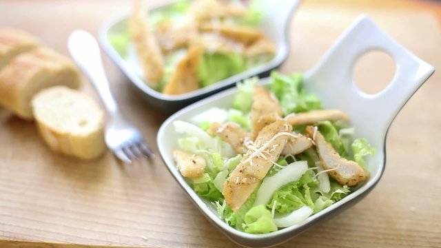 preparing cesar chicken salad