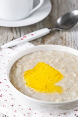 Porridge with butter
