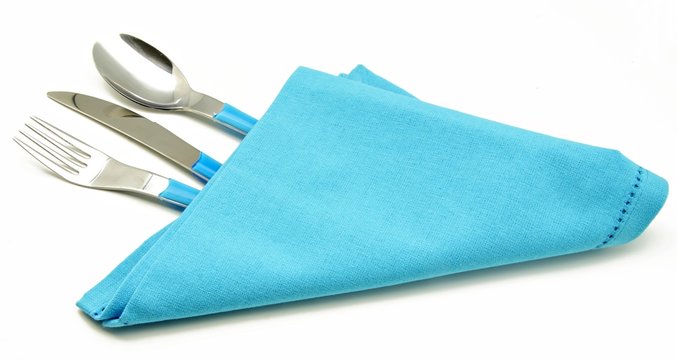 Servilleta y cubiertos de mesa