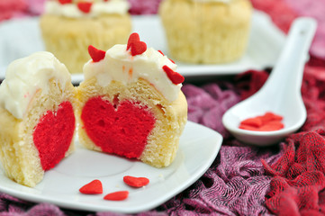 Herz Cupcake