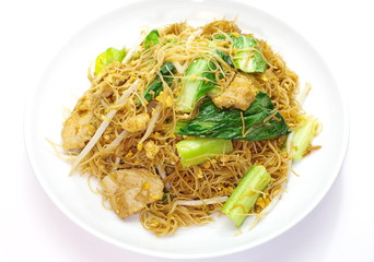 Chinese fried noodles