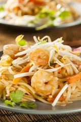 Homemade Asian Pad Thai