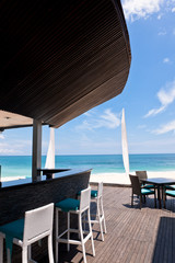 Fototapeta premium Bar overlooking the ocean