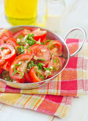 salad from tomato