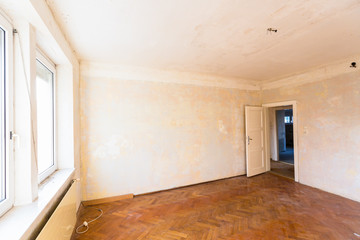 Wohnung mit Renovierungsbedarf