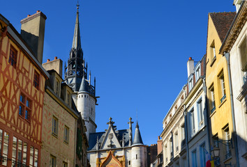 Fototapeta na wymiar Altstadt von Auxerre / Burgund, Frankreich