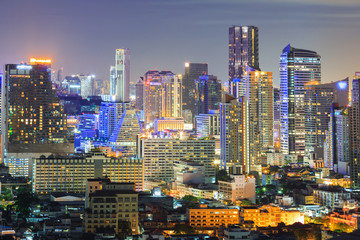Fototapeta na wymiar Bangkok Skyline downtown