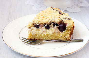 creamy cherry coffee cake