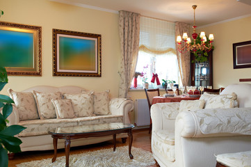 Fototapeta na wymiar Classic living room