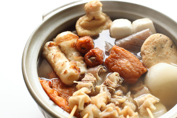 japanese winter cuisine, Oden in hot pot