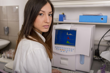 Young woman in medical laboratory