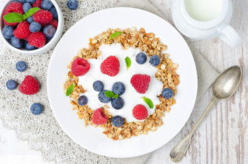 close-up of homemade muesli with yogurt and berries