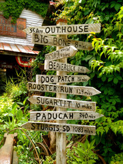 Rabbit Hash Directional Sign