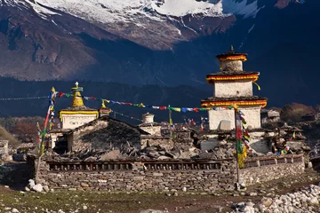 Fotobehang Temple in Himalayas © berzina