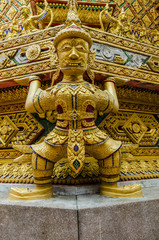 Fototapeta premium Inside a Buddhist temple are decorated with statues