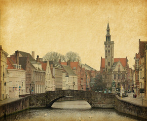 Fototapeta na wymiar Jeden z licznych mostów w Brugge, Belgia. Tekstury papieru.