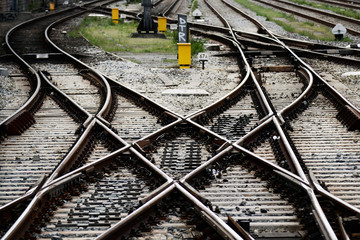 Railway station junctions