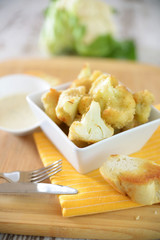 Gebackene Blumenkohlröschen