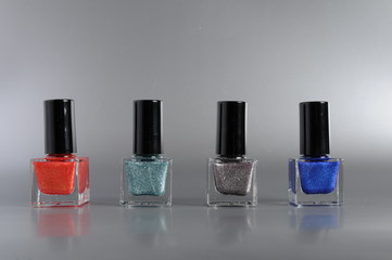 Glitzernagellack 1