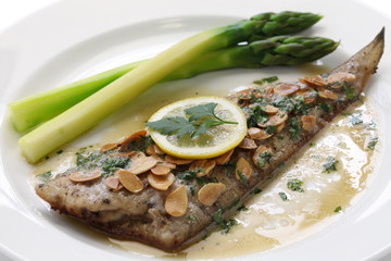 sole meuniere with almond sauce