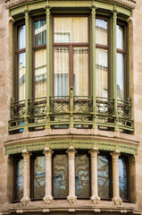 Art Nouveau