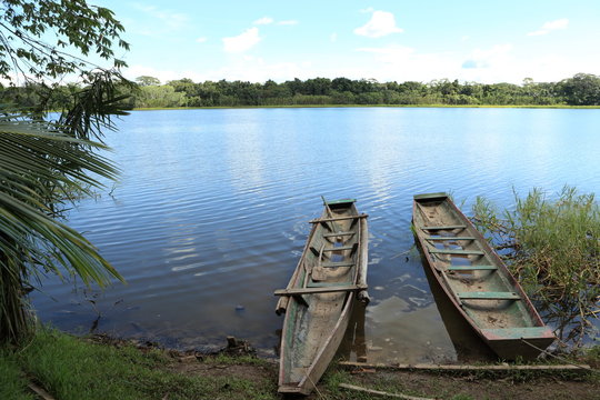 Einbaum Ruderboot