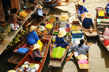 Marché flottant d& 39 Amphawa, Amphawa, Thaïlande