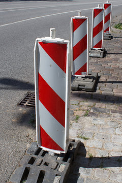 4 Warnbaken