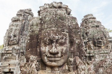 Fototapeta na wymiar Stone faces, Bayon Temple