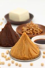 色々な大豆加工食品