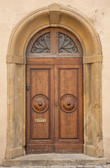 vecchia porta di legno ,Toscana,Italia