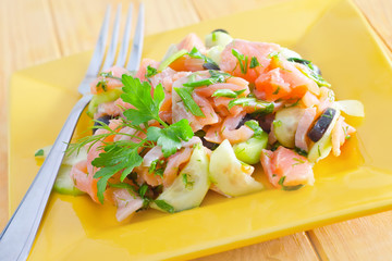 salad with salmon