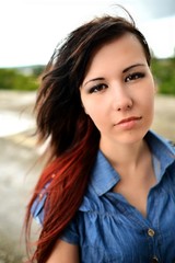 Portrait de belle femme modèle