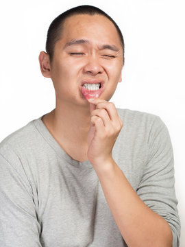 painfull sore lip