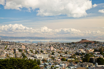 Fototapeta na wymiar San Francisco Central Waterfront and Bernal Heights