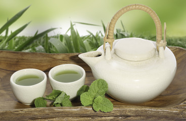 green tea pot