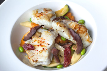 Lotte, poisson, magret, plat cuisiné, recette, légumes
