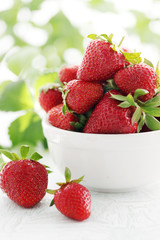 plate of strawberries