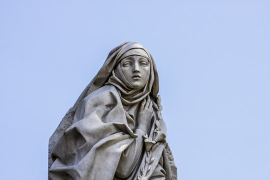 Catharina Da Siena Statue in Rome