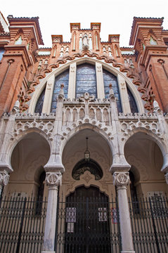 Madrid - facade of Iglesia de la Paloma